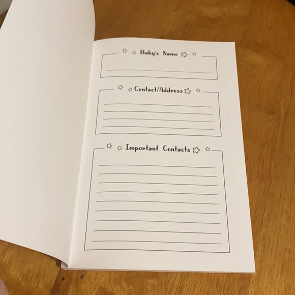 Baby log book a handy baby care tracker diapers - Picture 5 of 7